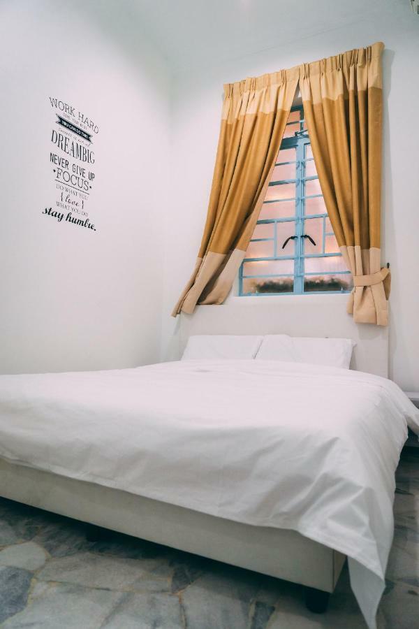 Goodnite Hogwarts Otel George Town Dış mekan fotoğraf